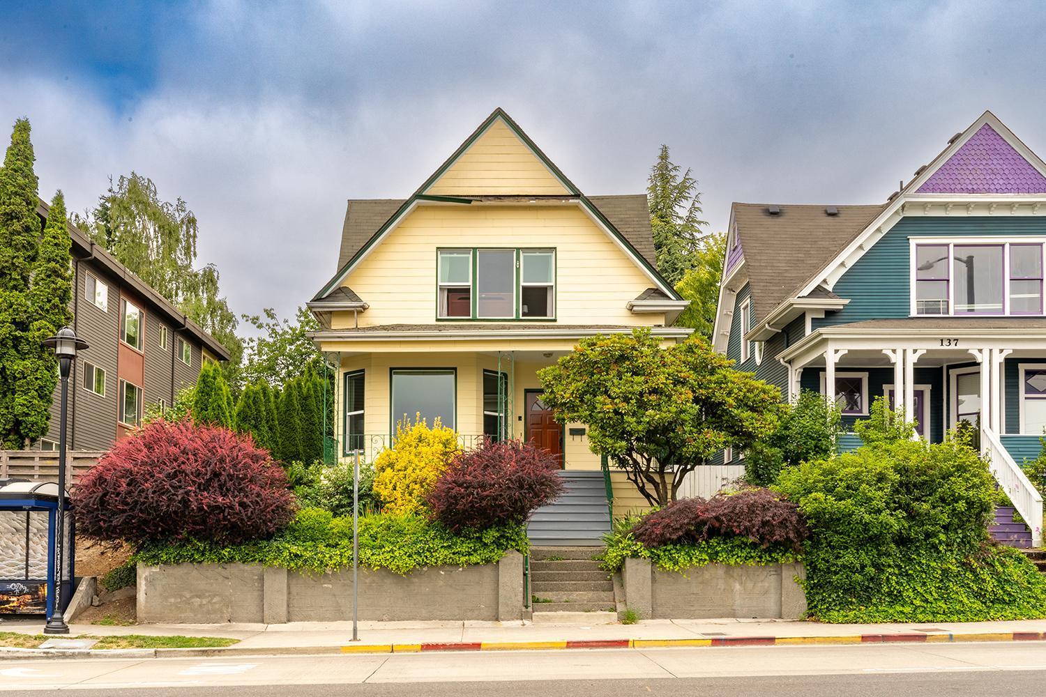 Вилла Charming Capitol Hill Craftsman Сиэтл Экстерьер фото